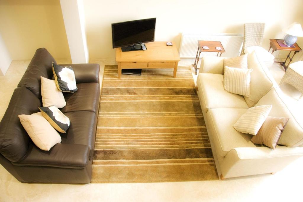 Bed & Breakfast Courtyard Mews 3*